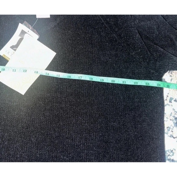 NWT Outside Additions by Stan Herman Sz 1X Black Sweater Neck/Sleeve/Hem Decor - Picture 8 of 9